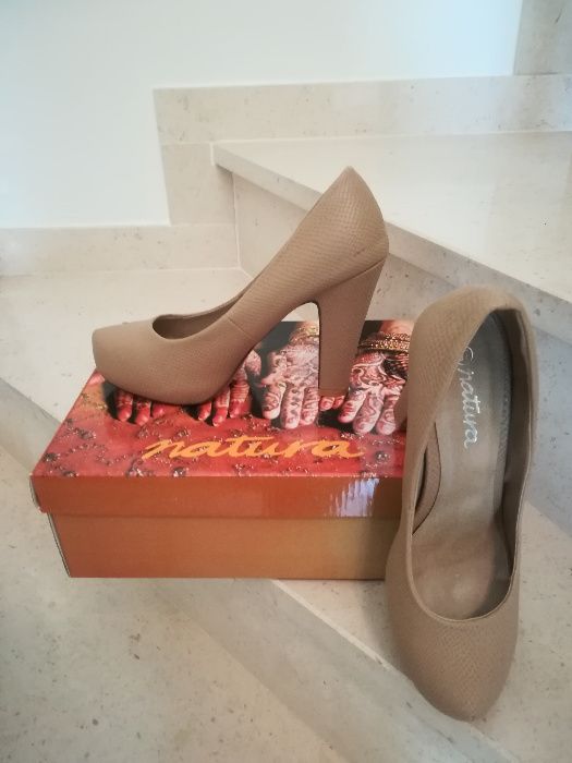 Sapatos Bege da Natura Selection Tamanho 37