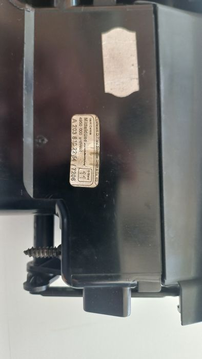 Grelha central de ventilação mercedes