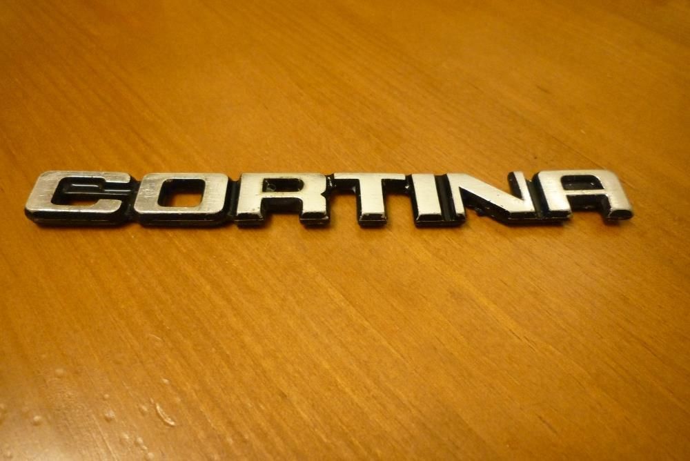 Emblema Antigo Cortina 1.300