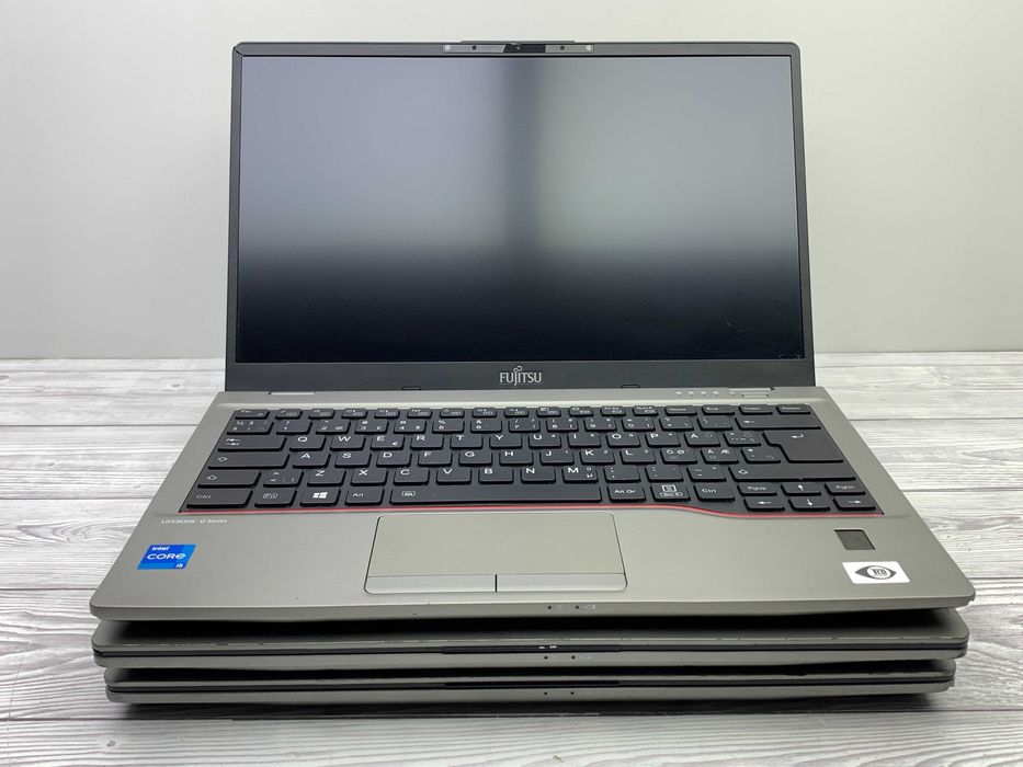 Гурт! Ноутбук Fujitsu Lifebook U7411 14" IPS i5-1135G7 / RAM 8GB / SSD 240 / Grade B Б/В