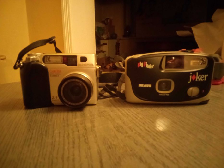 Dwa Aparaty Olympus i Braun