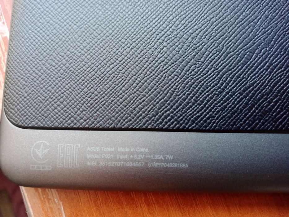 Планшет Asus ZenPad P021 2/16Gb на запчастини