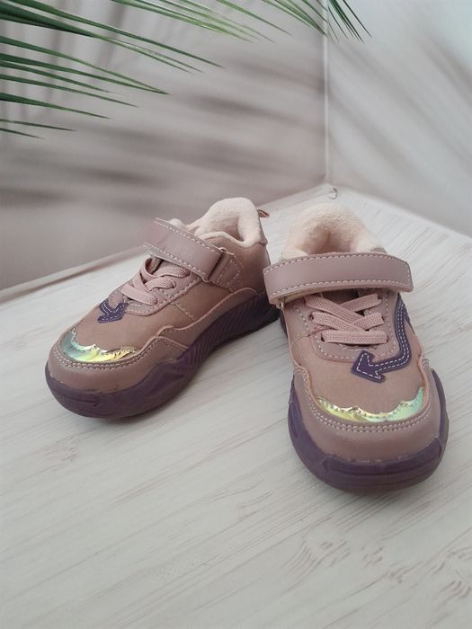 Дитячі зимові кросівки