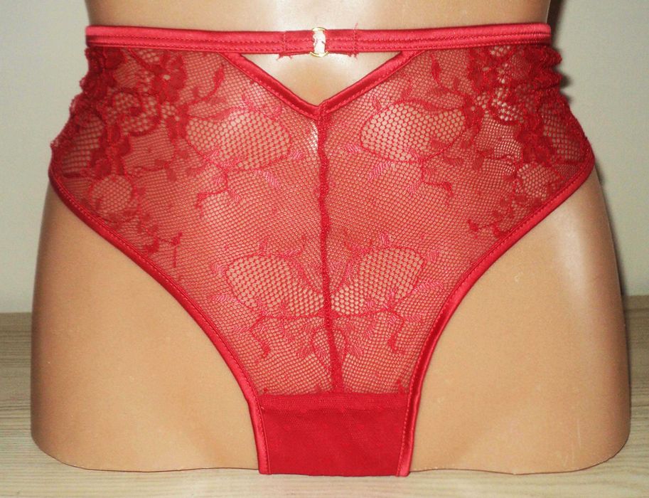 Nowe stringi czerwone koronkowe Secret Possessions roz. 42/44 XL-XL