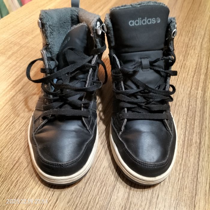 Кроссовки зимние р-р 41