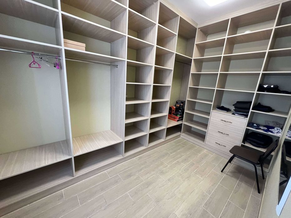 Продаж будинку в Міжріччі | Межречье, 1-а лінія до Десни.