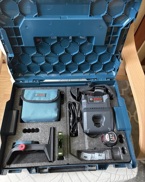 Laser bosch professional GCL  2-50 CG + statyw