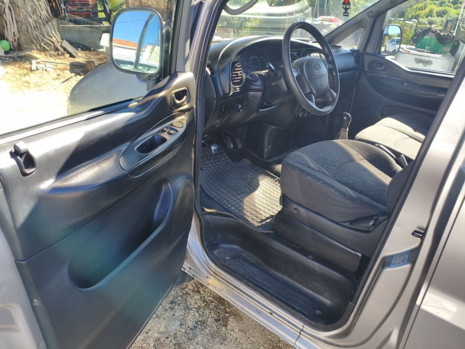 Hyundai H1 2.5 crd  poucos km