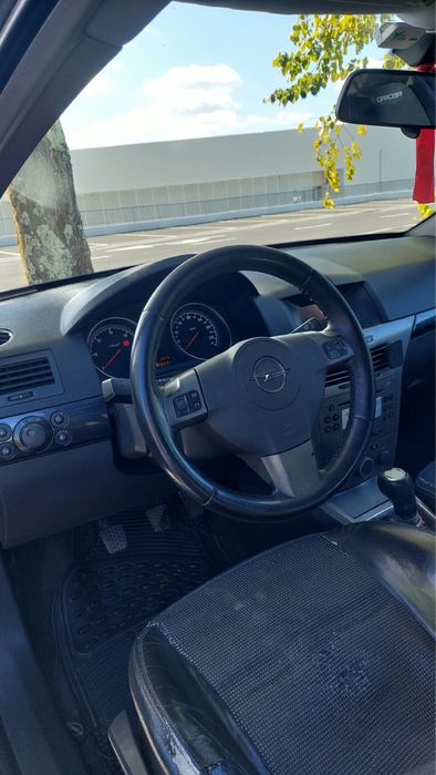 Opel astra H 1.9 150 cv — photo 4