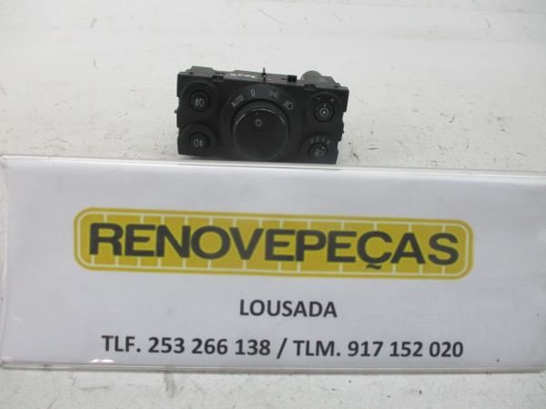 Botão / interruptor de luzes OPEL Astra H Hatchback (L48)