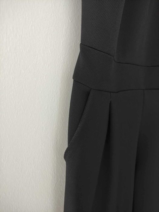 Macacão preto, marca Cafofo , como novo