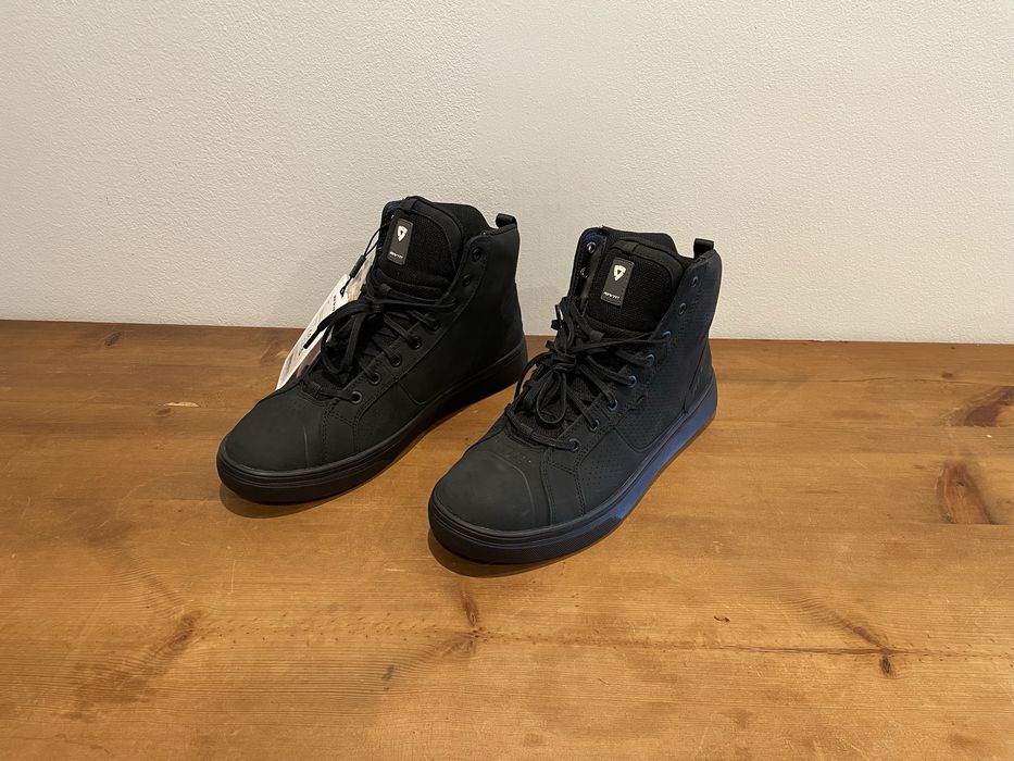 Revit arrow botas sapatos mota