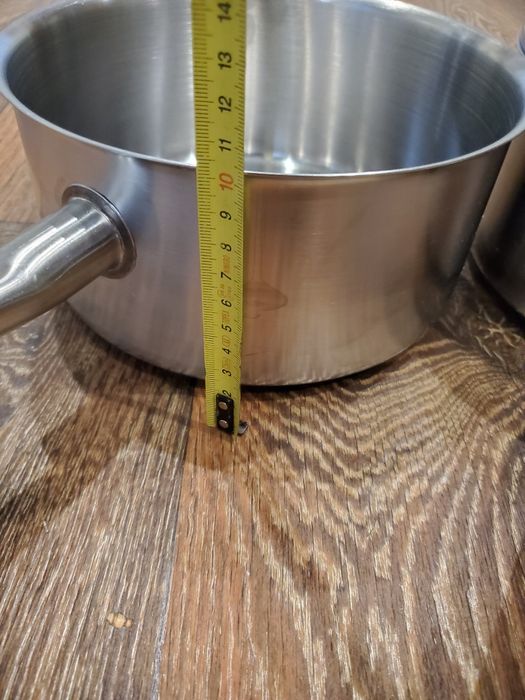 Продам кастрюльки 3литра