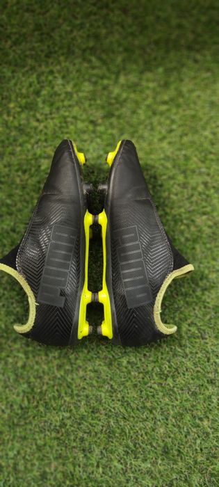 Korki piłkarskie Puma r.37