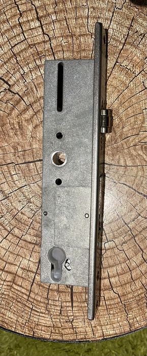 Zamek drzwiowy Sobinco 8311-U24-35