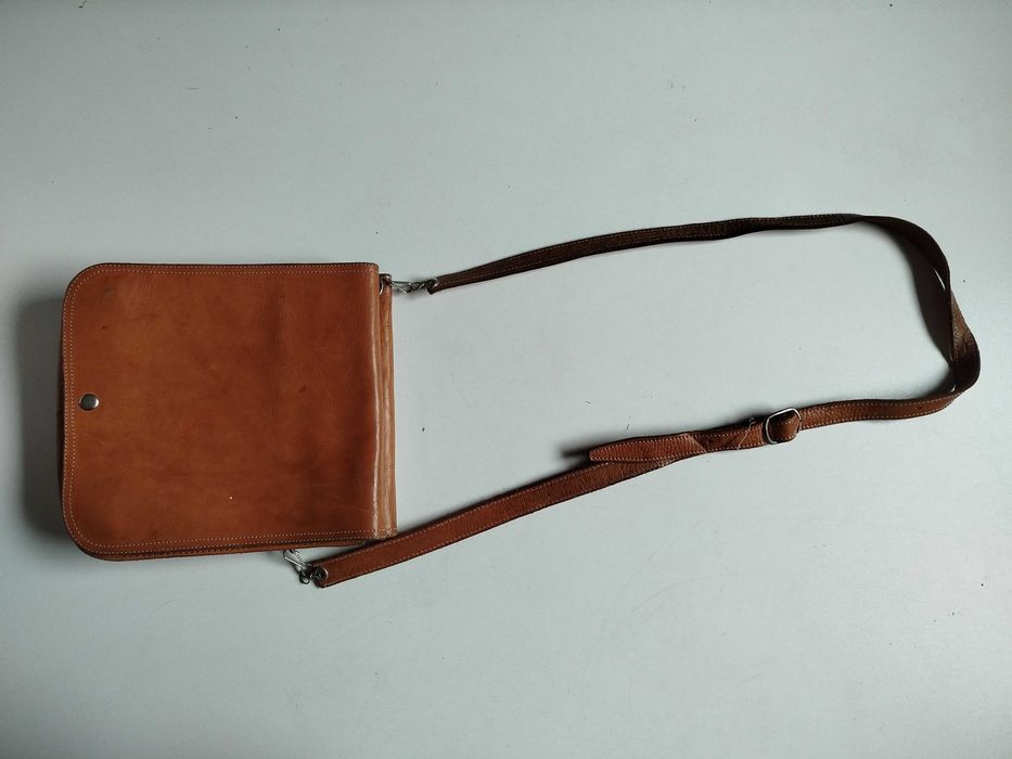 Torebka skórzana  listonoszka retro Dwustronna