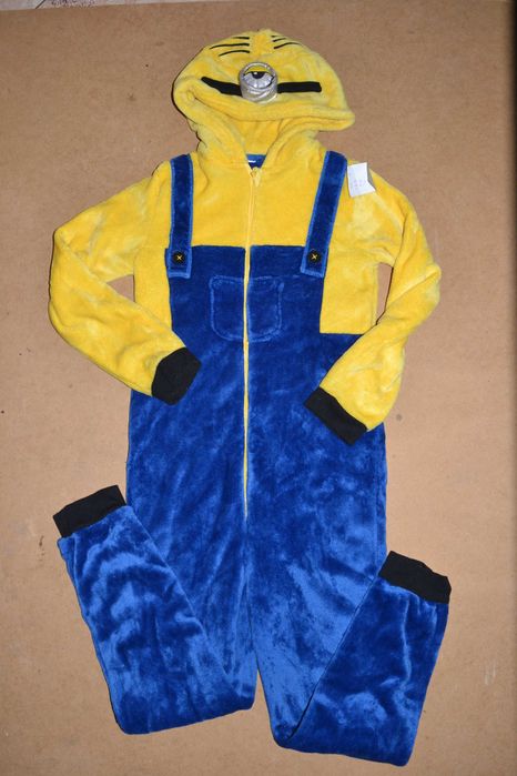 2^ Minionek Minions pluszowy strój przebranie piżama 6/7 Lat_116/122cm