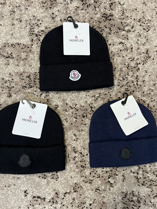 Шапка Moncler вязана шапка монклер