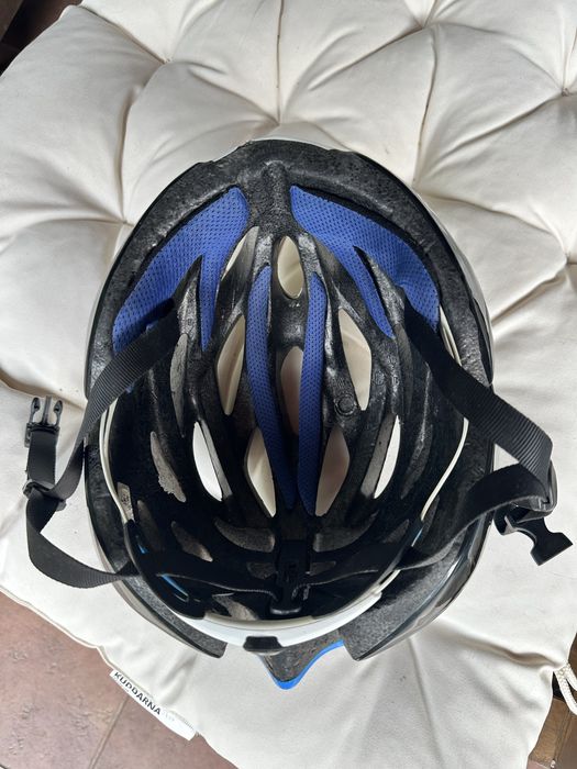 Kask rowerowy GIRO