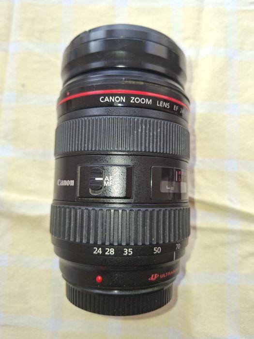 Objectivo Canon Zoom EF 24-70mm 1:2.8 L USM, incluído Canon 77mm PROTECT