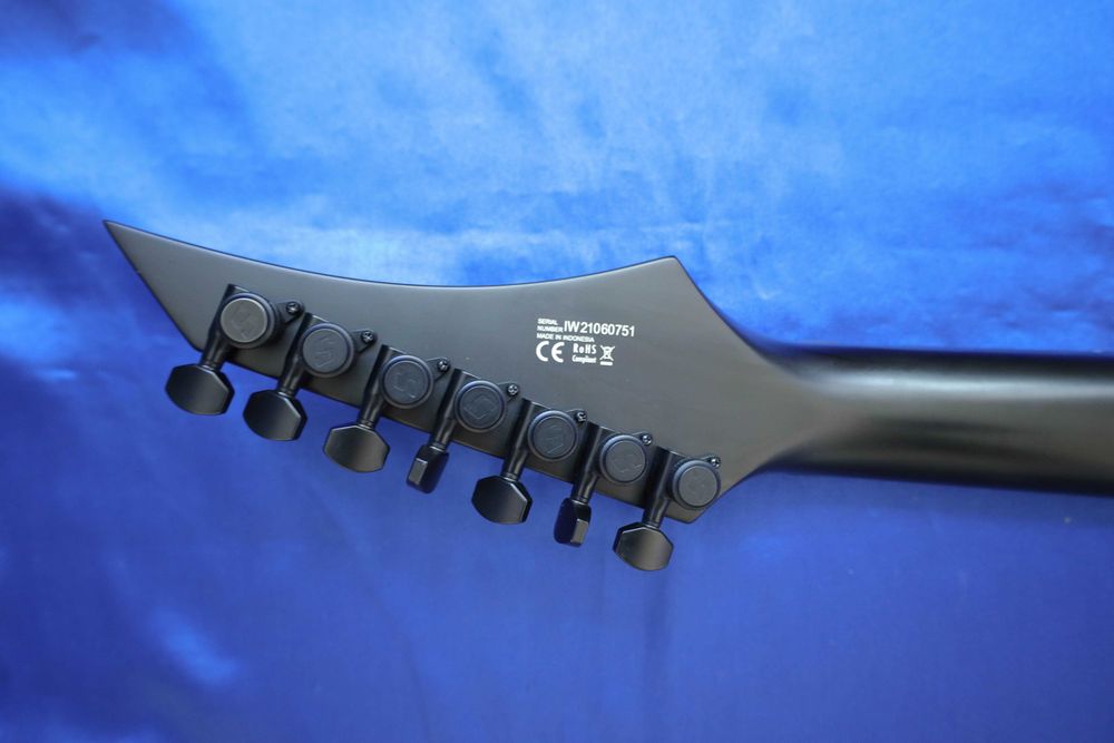 Solar Guitar V1.7 FR 2021
