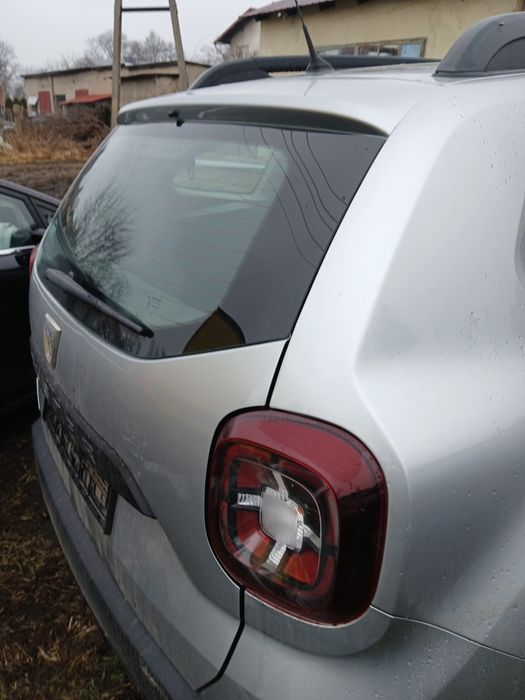 Klapa Bagażnika  Tylna Dacia Duster 2019r.
