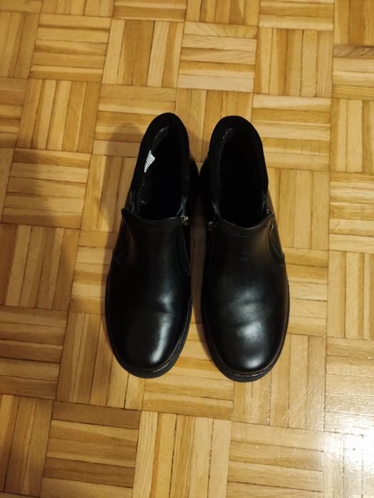 Czarne skórzane buty meskie rozm 42