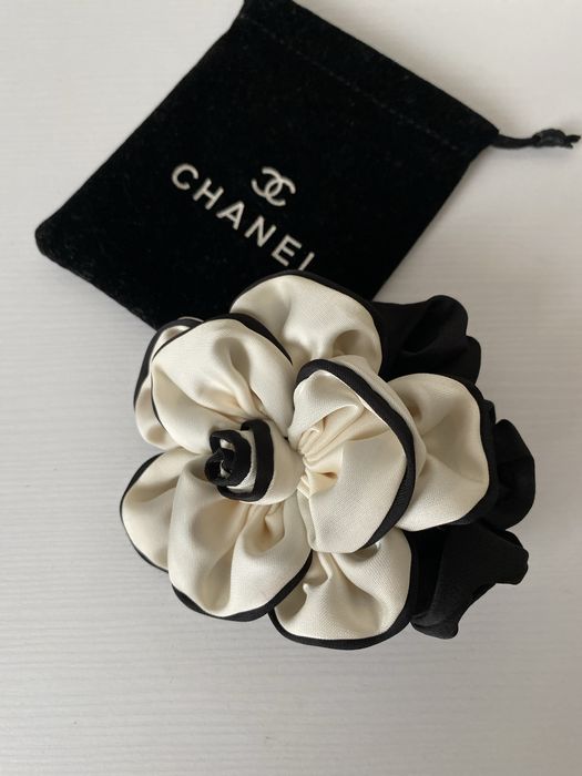 Аксесуари для волосся резинка, заколка, крабик