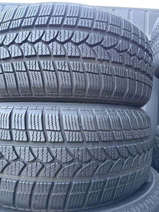 Шини резина 215/50/17 r17 Kormoran пара зимні