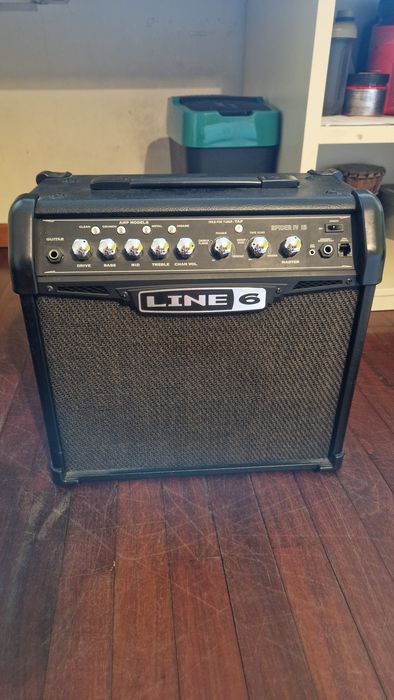 Amplificador Line 6 Spider IV 15W