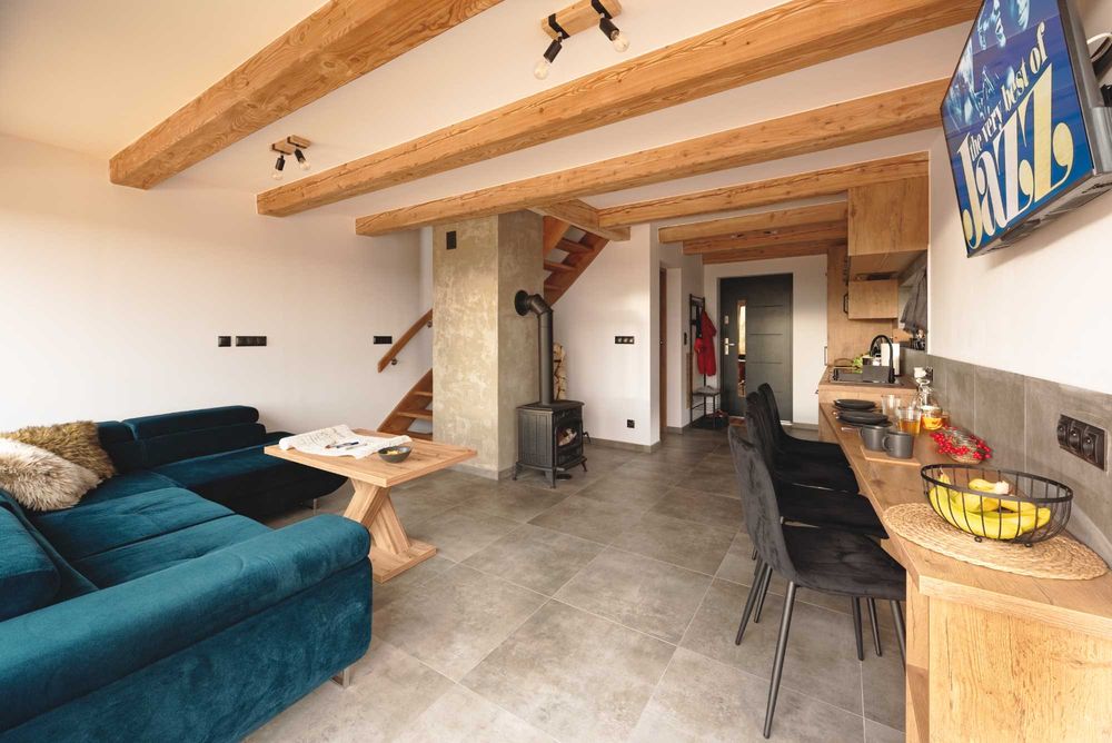 NOWY DOM W GÓRACH 80m² dla 1-9 osób 3 pokoje 2 łazienki BALIA JACUZZI ogrodzony teren 250m² GRILL