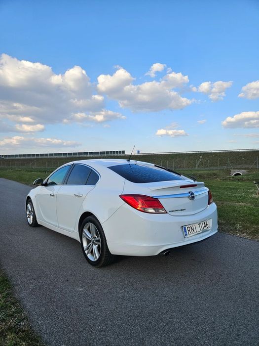 Opel Insignia Opel Insignia 2.0 CTDI 2011 NISKI PRZEBIEG Zamiana croos/quad