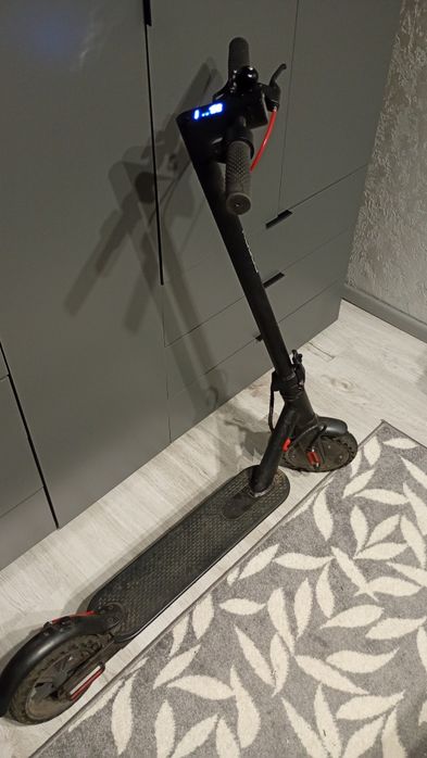 Продам Електросамокат Kugoo M365 PRO Чорний 2025