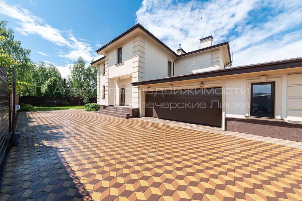 КМ Хутір Ясний,Лісники вихід на воду Будинок 462м2 з ремонтом,23 сот.