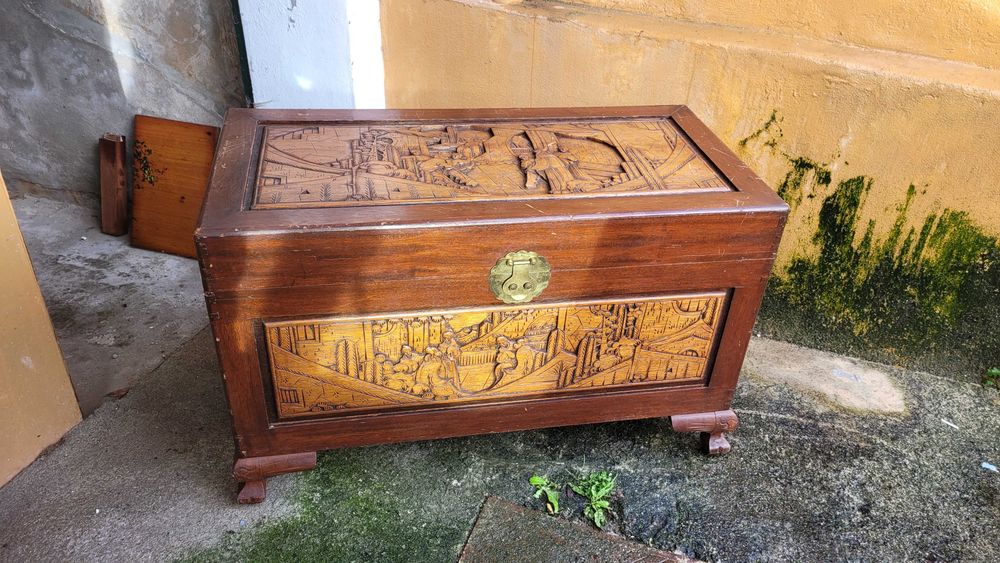 Arca Baú Madeira Africana Cânfora