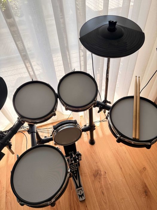 Millenium MPS-850 E-Drum Set