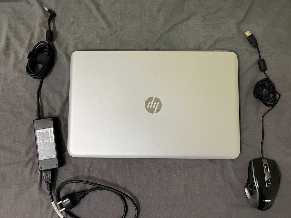 Ноутбук HP Envy 17-j025er