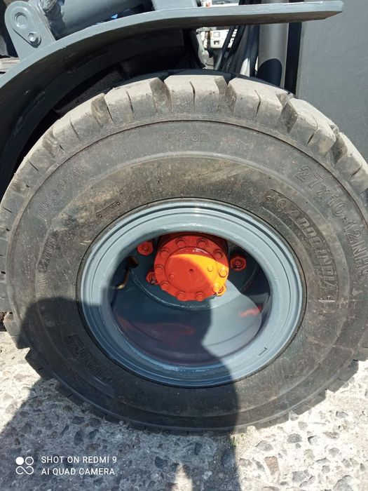 Погрузчик Tayota