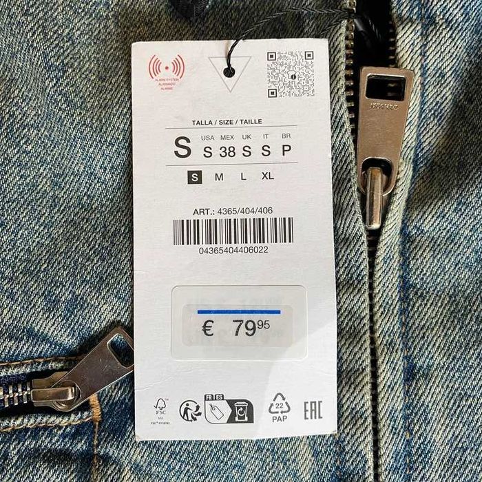 Casaco premium de ganga / denim cor azul com bolsos da Zara NOVO!