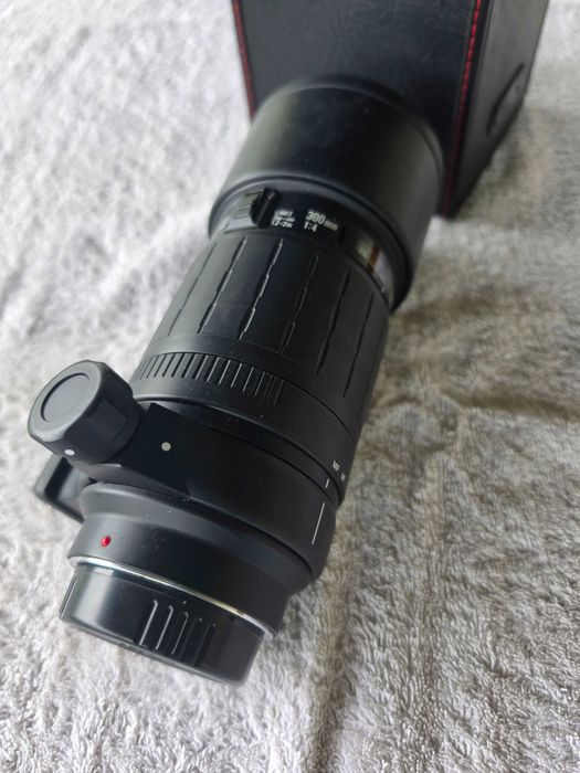 Obiektyw Sigma 300mm f/4 APO Tele Macro | Stan Kolekcjonerski | Futerał