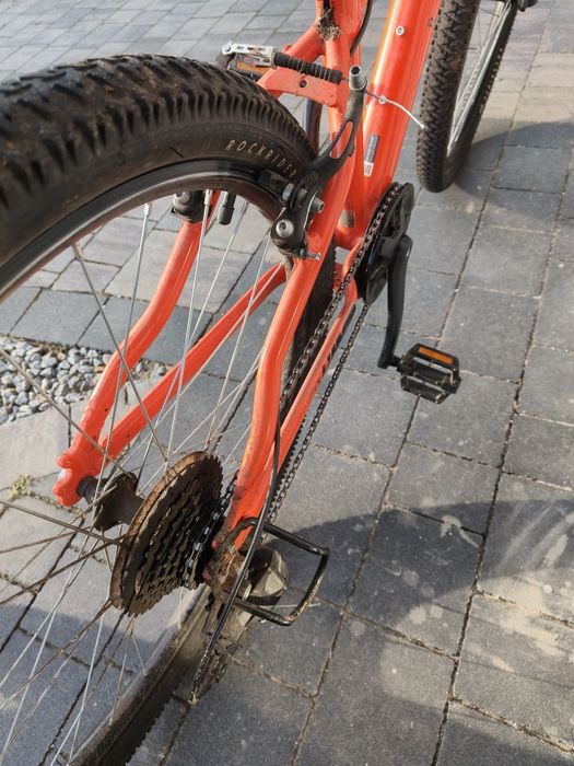 Rower Btwin Rockrider Expl ST 500 rozmiar kół 26 cali