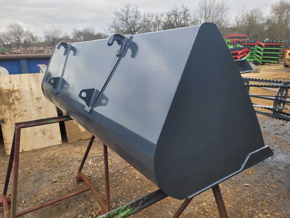 Łyżka do tura ciągnika od 1.2m do 2.4m Łycha do ładowacza czołowego