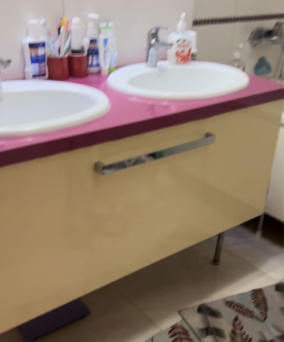 Тумба у ванну кімнату