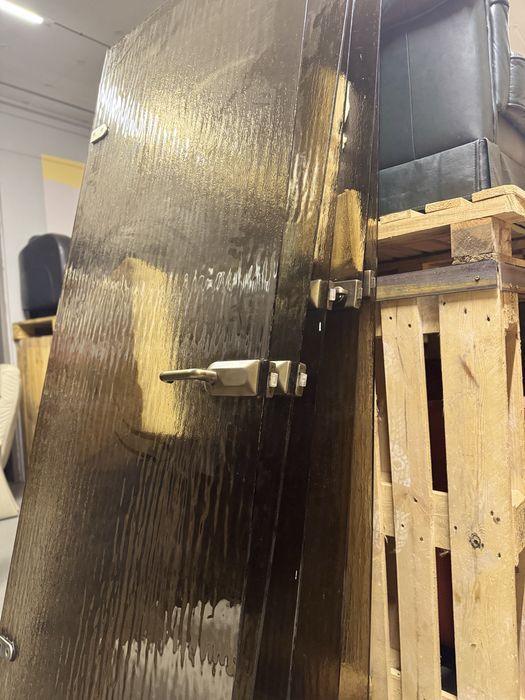 Скляні двері загатоване скло