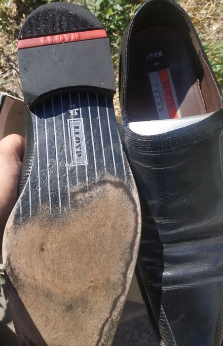 Продам чоловіче взуття