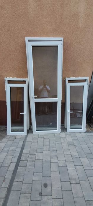 Okna. Balkonowe. Będzin 2 sztuki