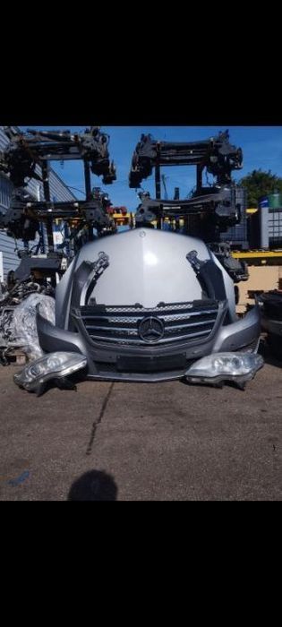 Frente completa Mercedes R350 W251