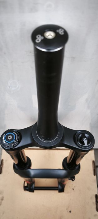 Rock Shox Lyric select 27.5 160mm ходу