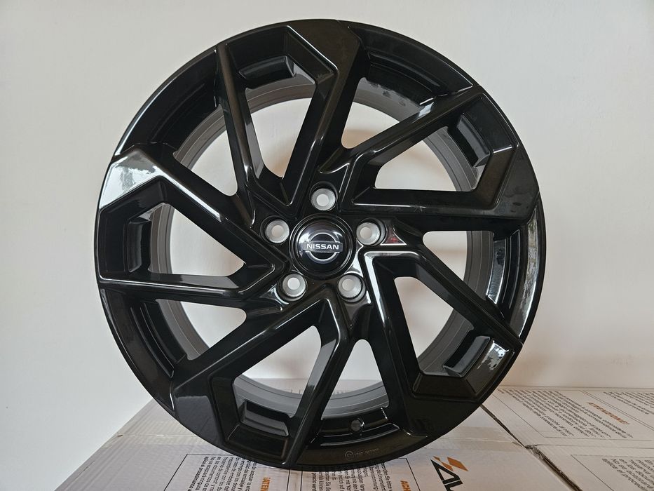Nissan Micra 18 " Nowe 5x114,3 Micra EV K15 2026 Felgi Czarne ECE