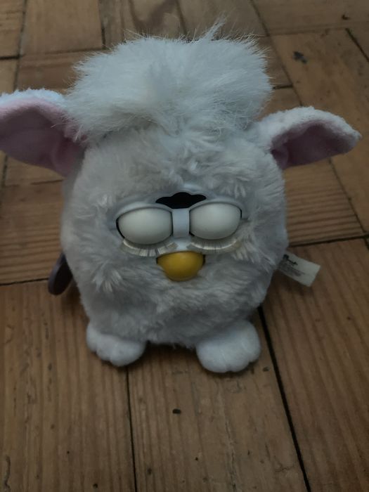 Vendo Furby anos 2000